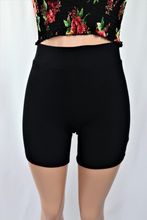 Ribbed Biker Shorts