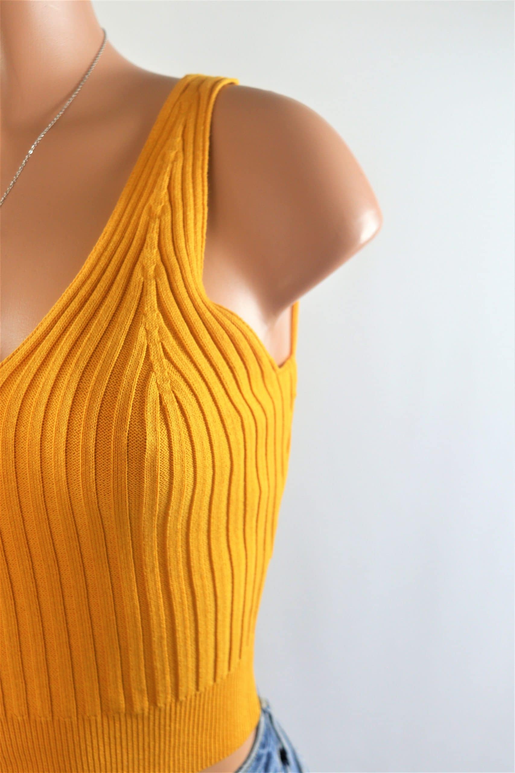 beginning boutique beach knit halter