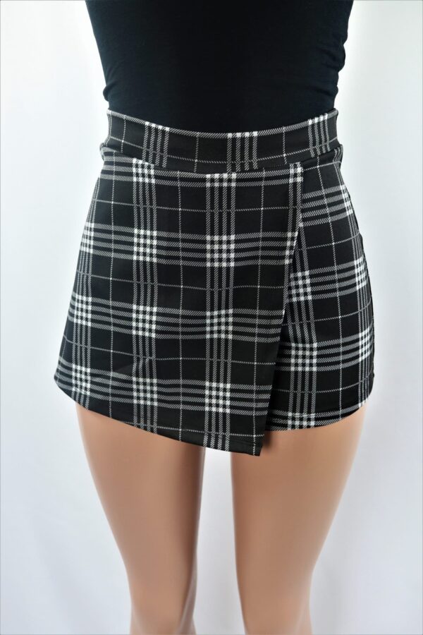 Hannah Plaid Skort