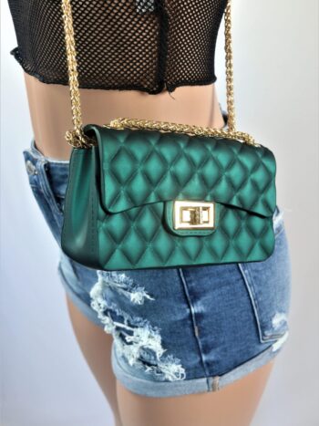 Simple Quilted Crossbody Bag 1