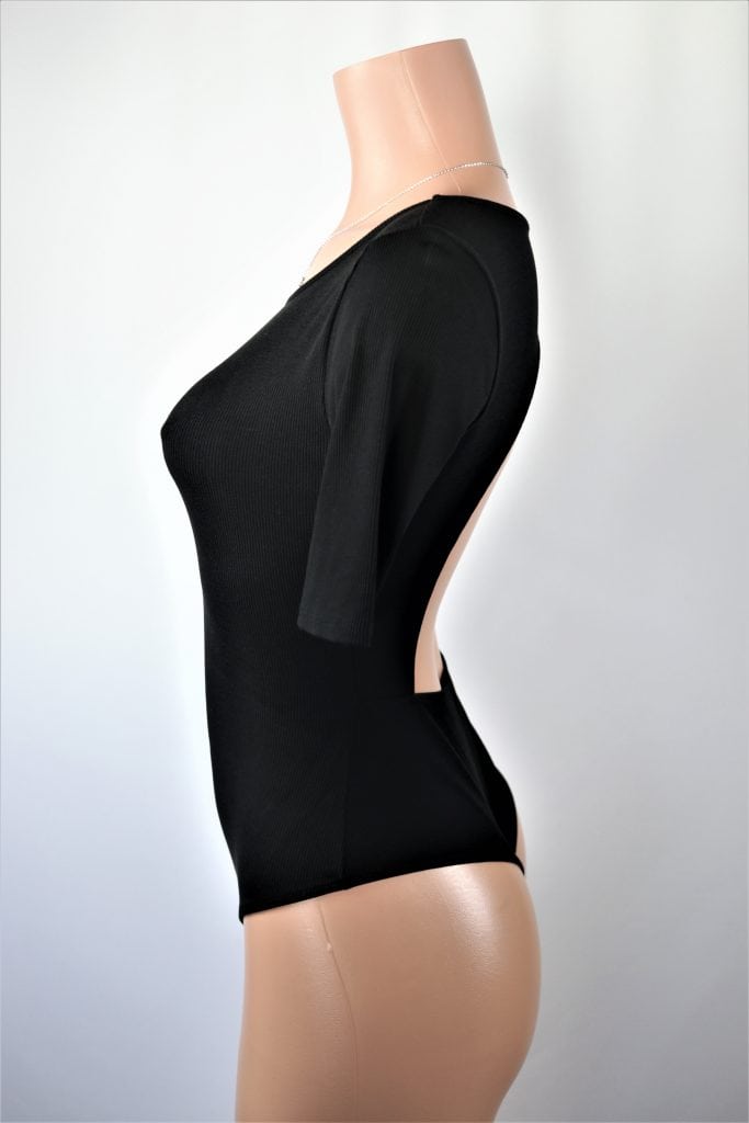 backless suit online