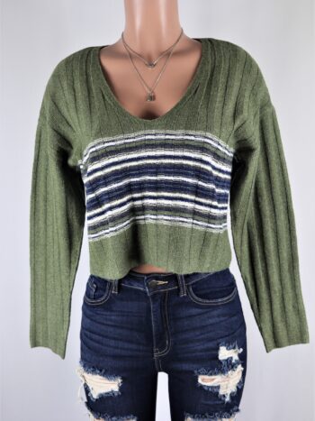 Peggy V Crop Sweater Peggy V Crop Sweater