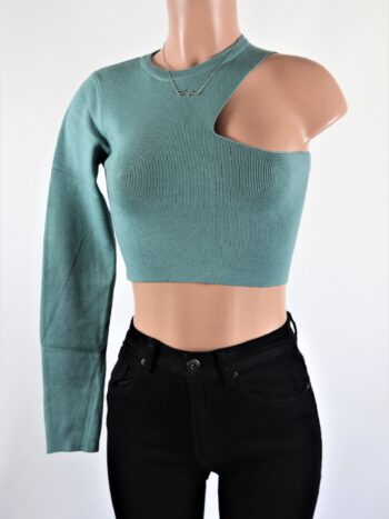 Getting the Cold Shoulder Top